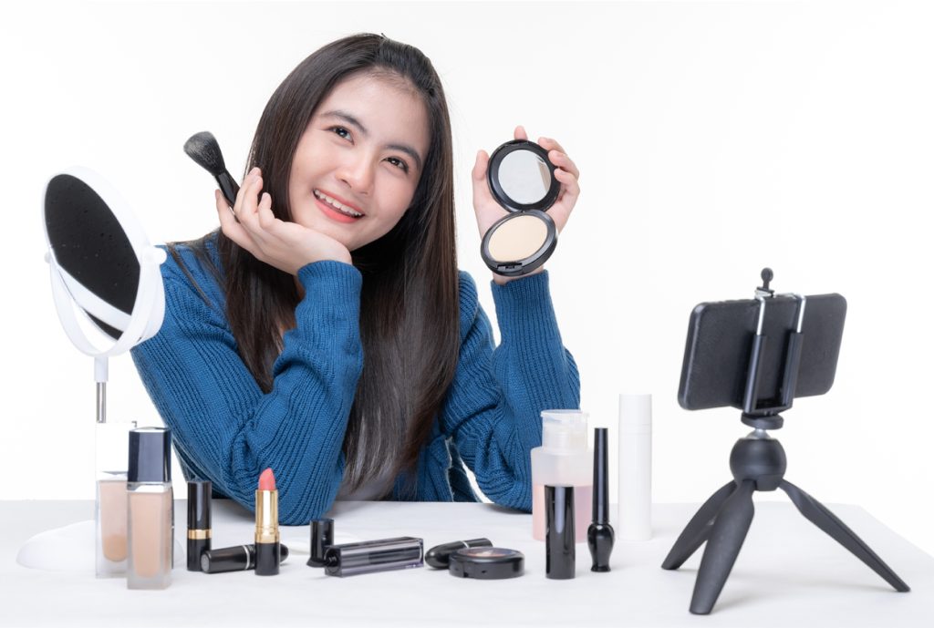 Makeup sebagai Bentuk Ekspresi